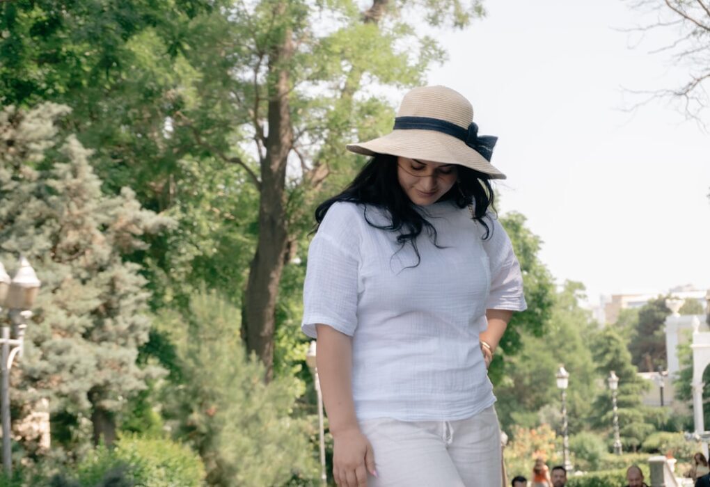 Photo white pants